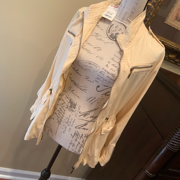 Max Jeans Jacket - Picture 11 of 11